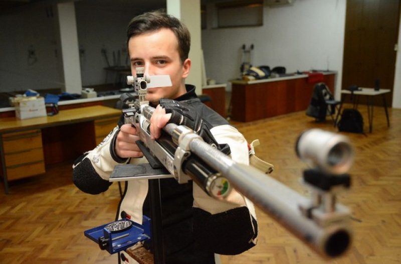 Bjelovar - grad-bjelovar.com - Miran Maričić brončani