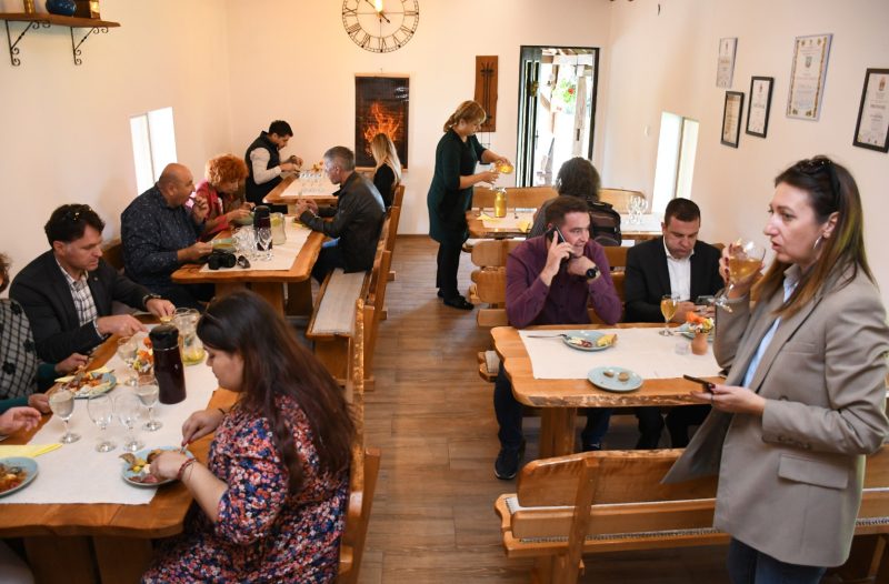 Bjelovar - grad-bjelovar.com, Gospodarstvo - Kušaonica OPG-a Bačak