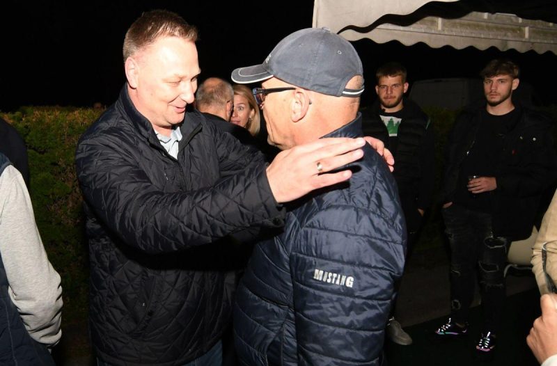 Bjelovar - grad-bjelovar.com, Politika - Veliko slavlje u stožeru Marka Marušića
