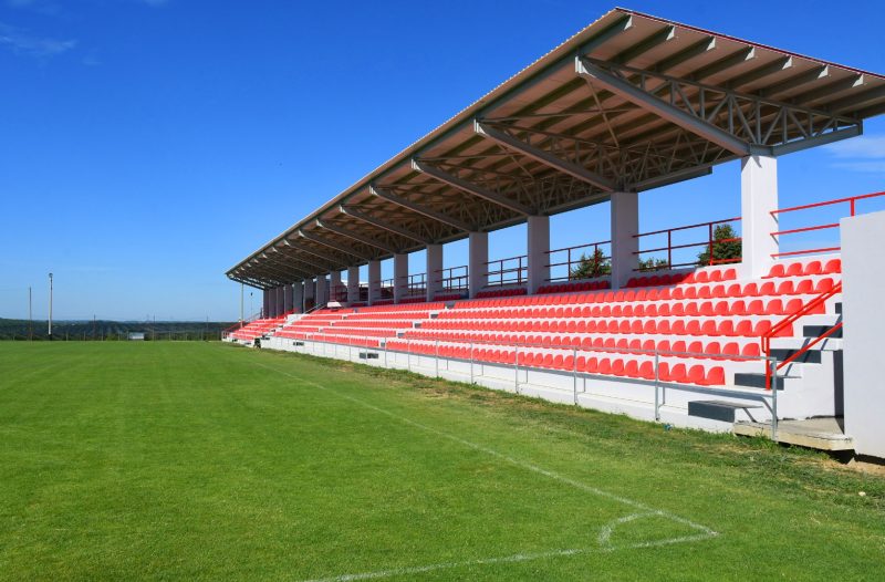 Bjelovar - grad-bjelovar.com - Radovi na stadionu u Ždralovima u završnici
