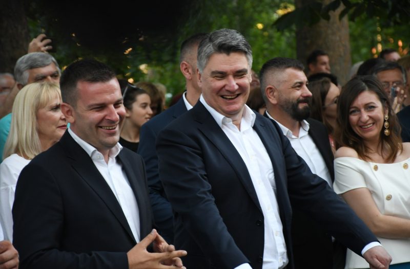 Bjelovar - grad-bjelovar.com, Kazališta - Predsjednik RH upoznao Caricu