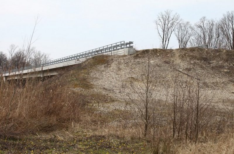 Bjelovar - grad-bjelovar.com - Bolje nek’ raste trava nego da se gradi cesta s jednim kolnikom!?