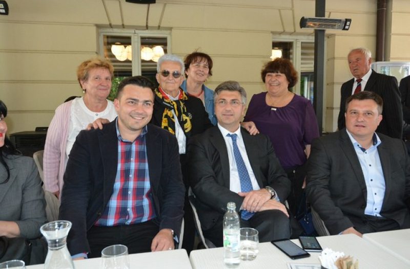 Bjelovar - grad-bjelovar.com - Plenkovićeva podrška Totgergeliju i Topaloviću