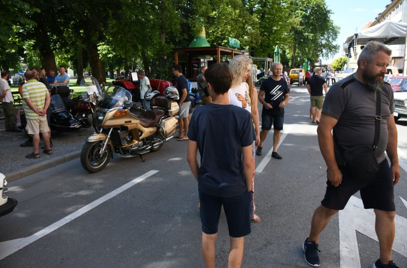 Bjelovar - grad-bjelovar.com, Zanimljivosti - Izložba starodobnih vozila