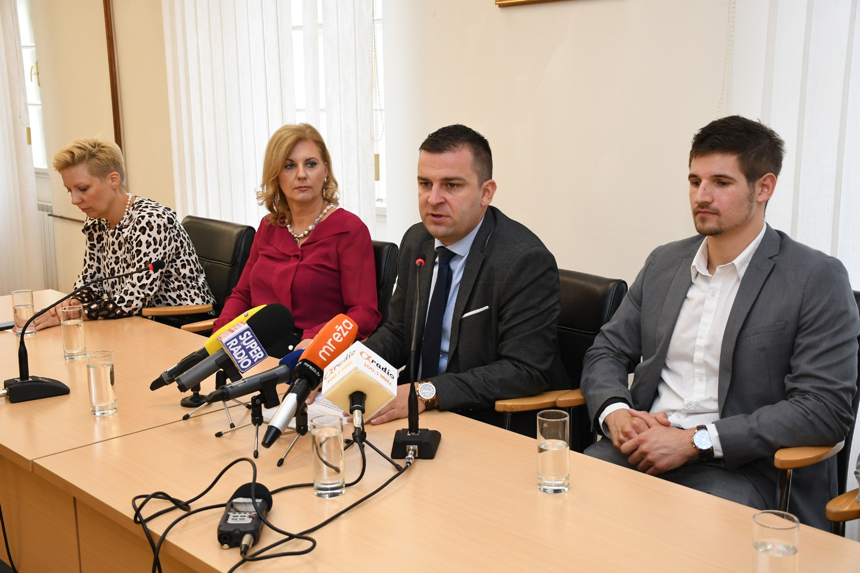 Bjelovar - grad-bjelovar.com, Politika - Digitalizacija Gradske uprave