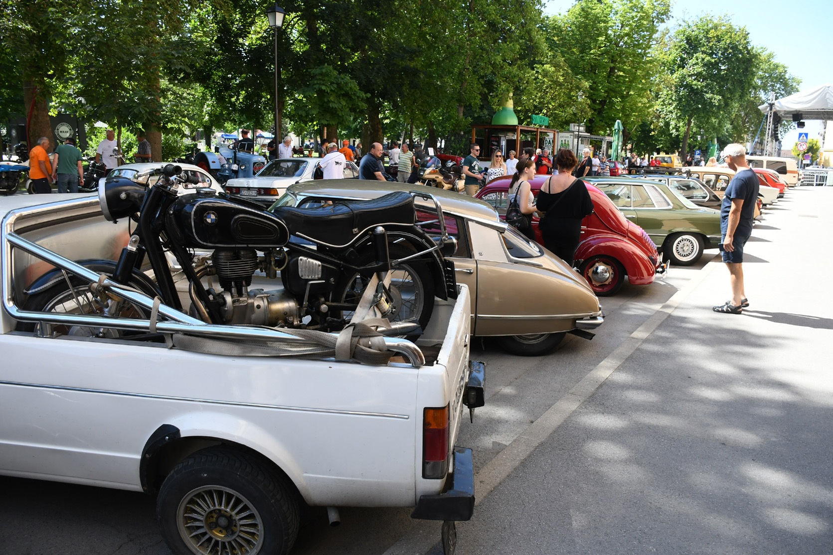 Bjelovar - grad-bjelovar.com, Zanimljivosti - Izložba starodobnih vozila